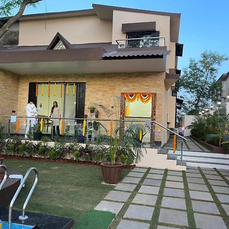 Mannat Villa With Swimming Pool And Garden Lonavala Exteriér fotografie